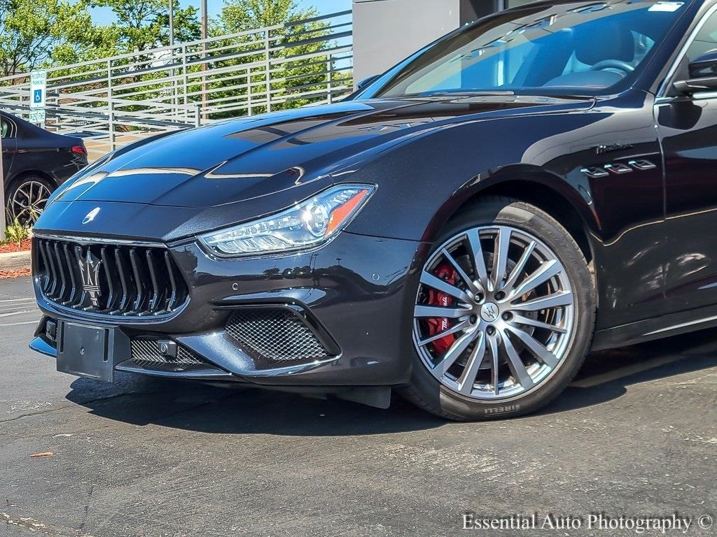 2022 Maserati Ghibli Modena Q4 photo 2