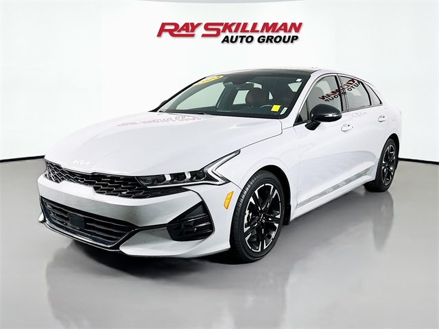 2023 Kia K5 GT-Line photo 3