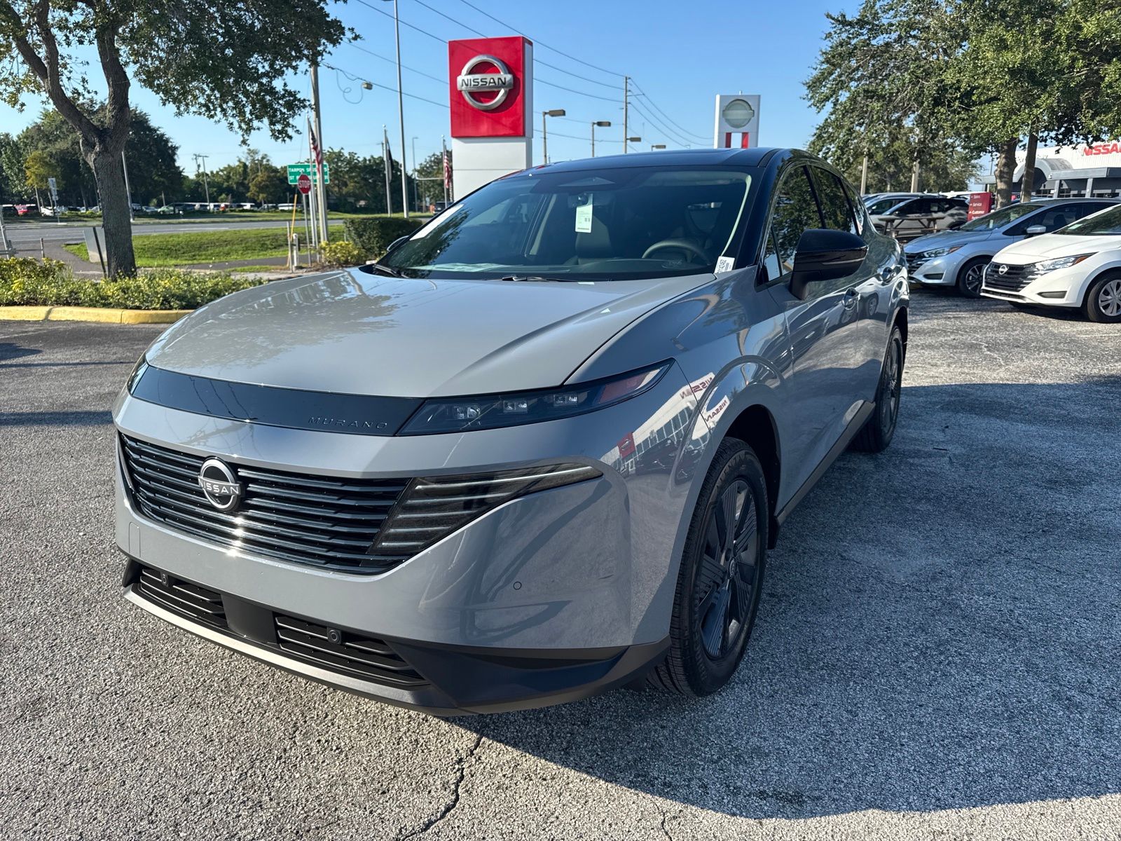 2025 Nissan Murano SL photo 2