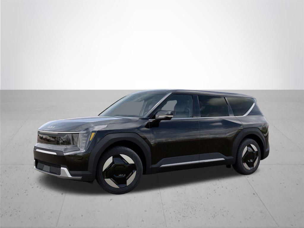 2026 Kia EV9 Light Long Range photo 3