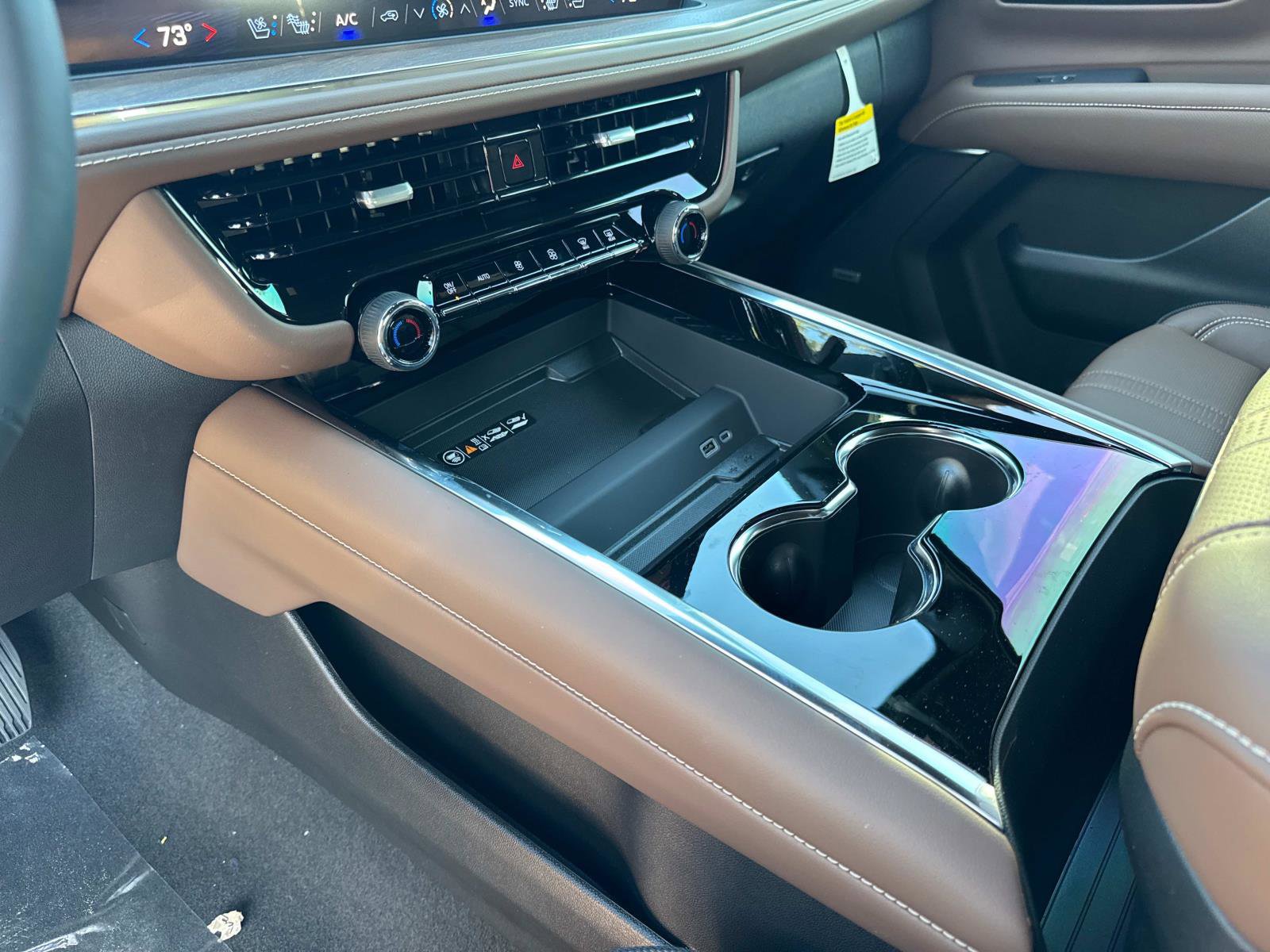 2025 Chevrolet Tahoe High Country photo 26