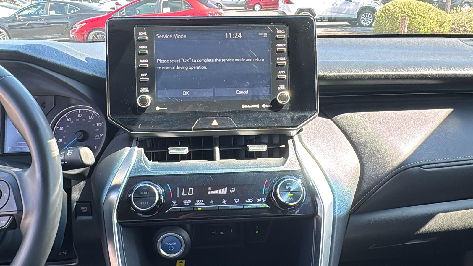 2021 Toyota Venza LE photo 18