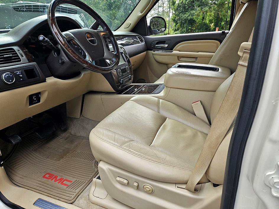 2014 Gmc Yukon XL Denali photo 7