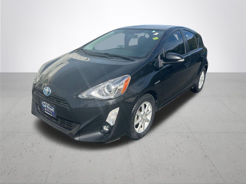 2015 Toyota Prius C Four photo 2