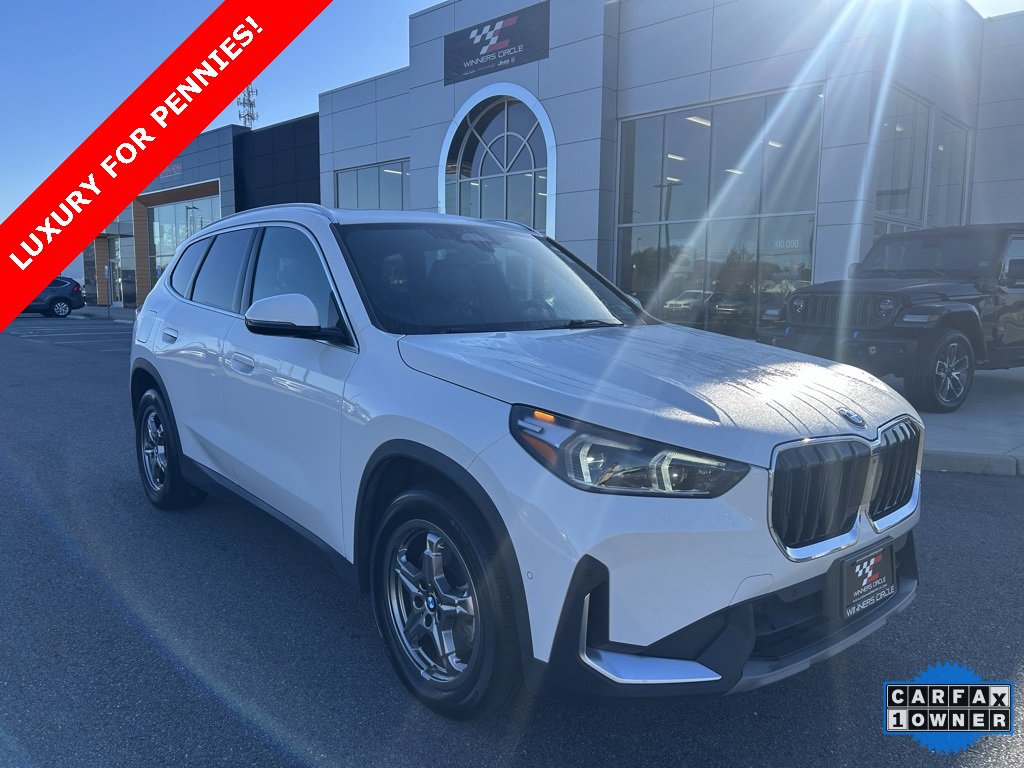 2023 BMW X1 28i's photo