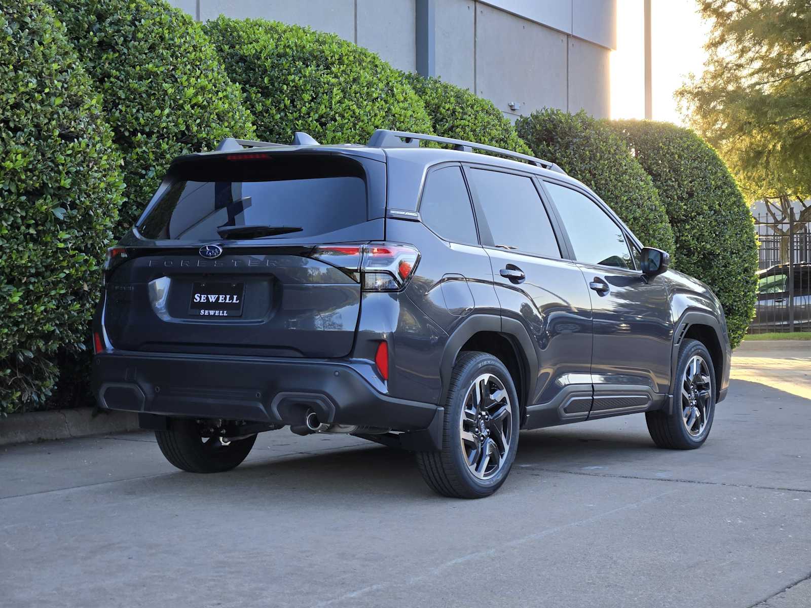 2025 Subaru Forester Limited photo 3