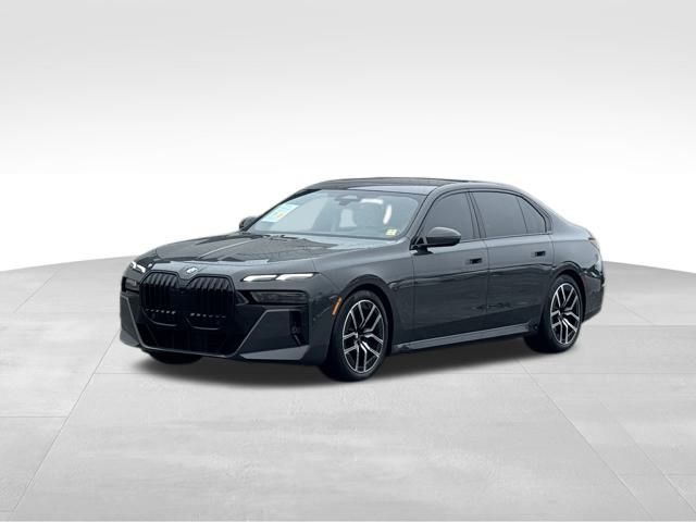 2023 BMW 7 Series 760i's photo