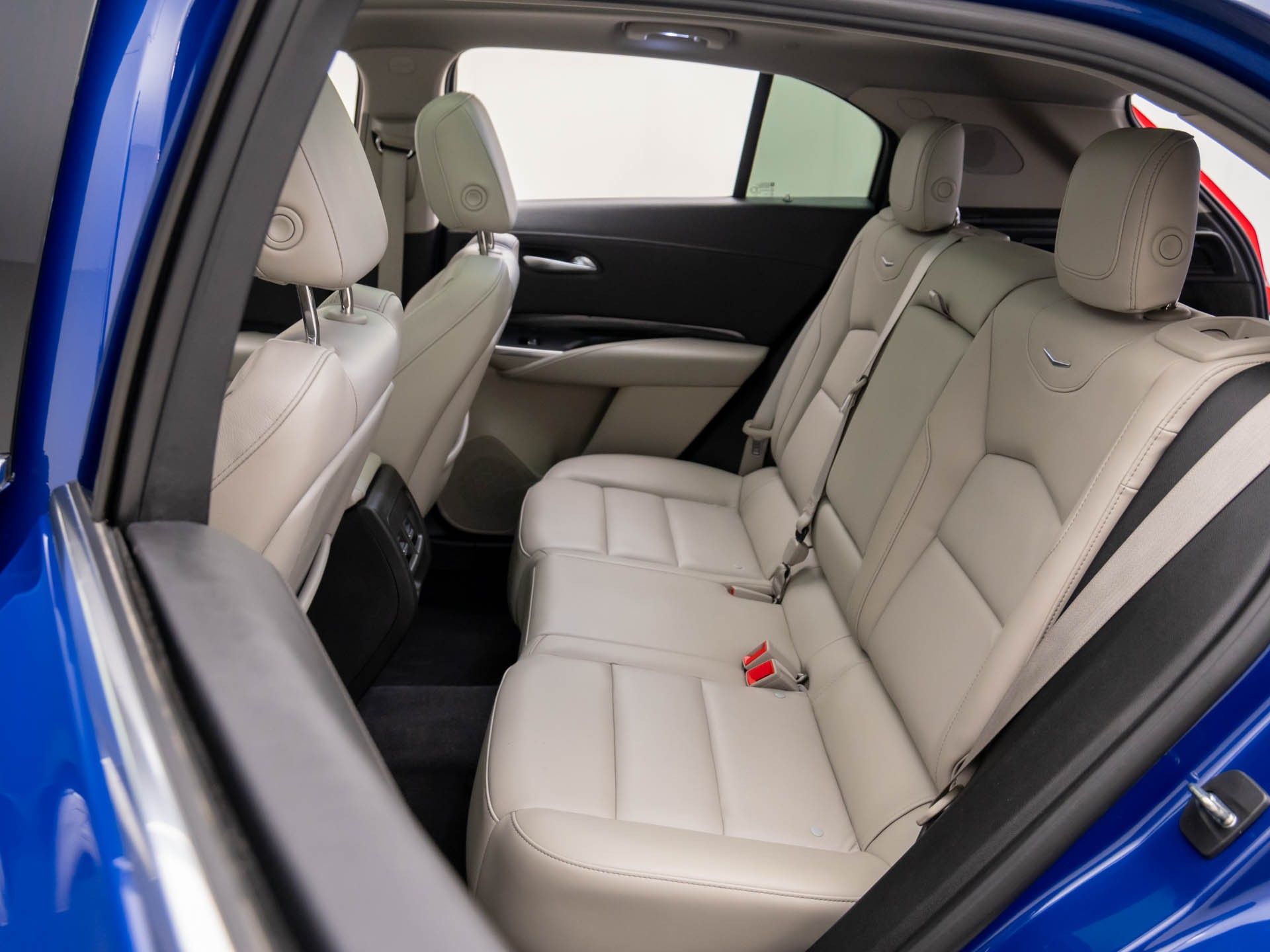 2023 Cadillac XT4 Premium Luxury photo 15
