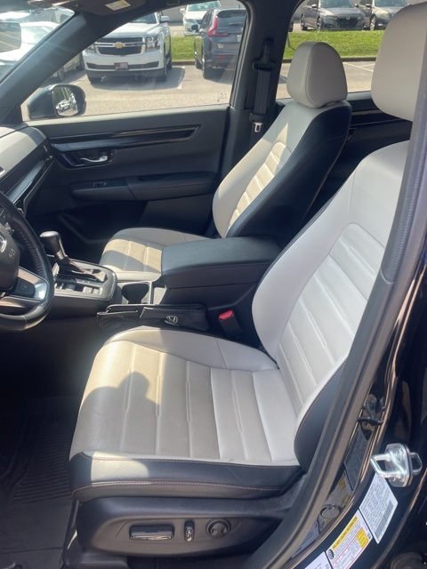 2023 Honda CR-V Hybrid Sport Touring photo 2