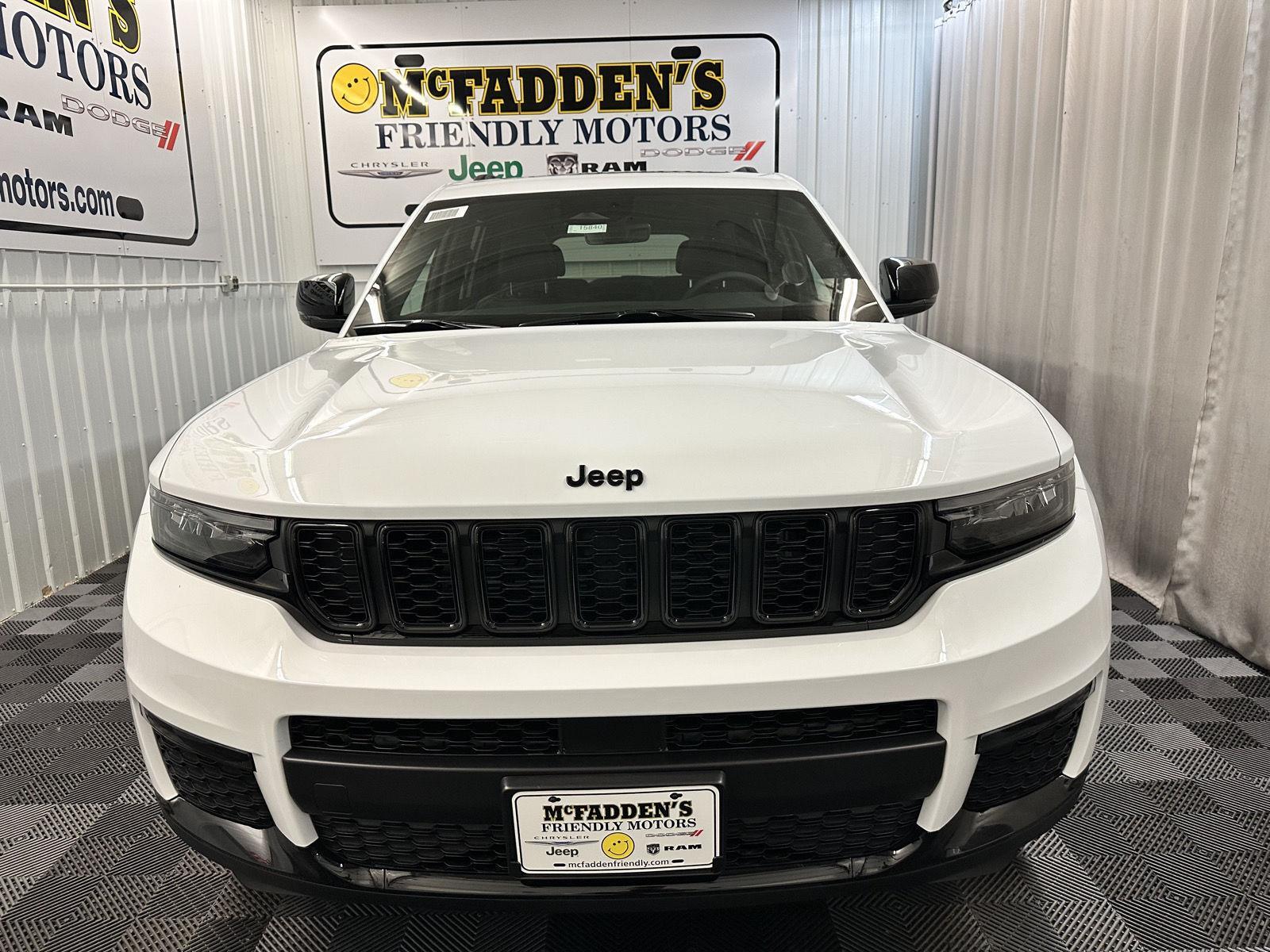 2025 Jeep Grand Cherokee Limited photo 6