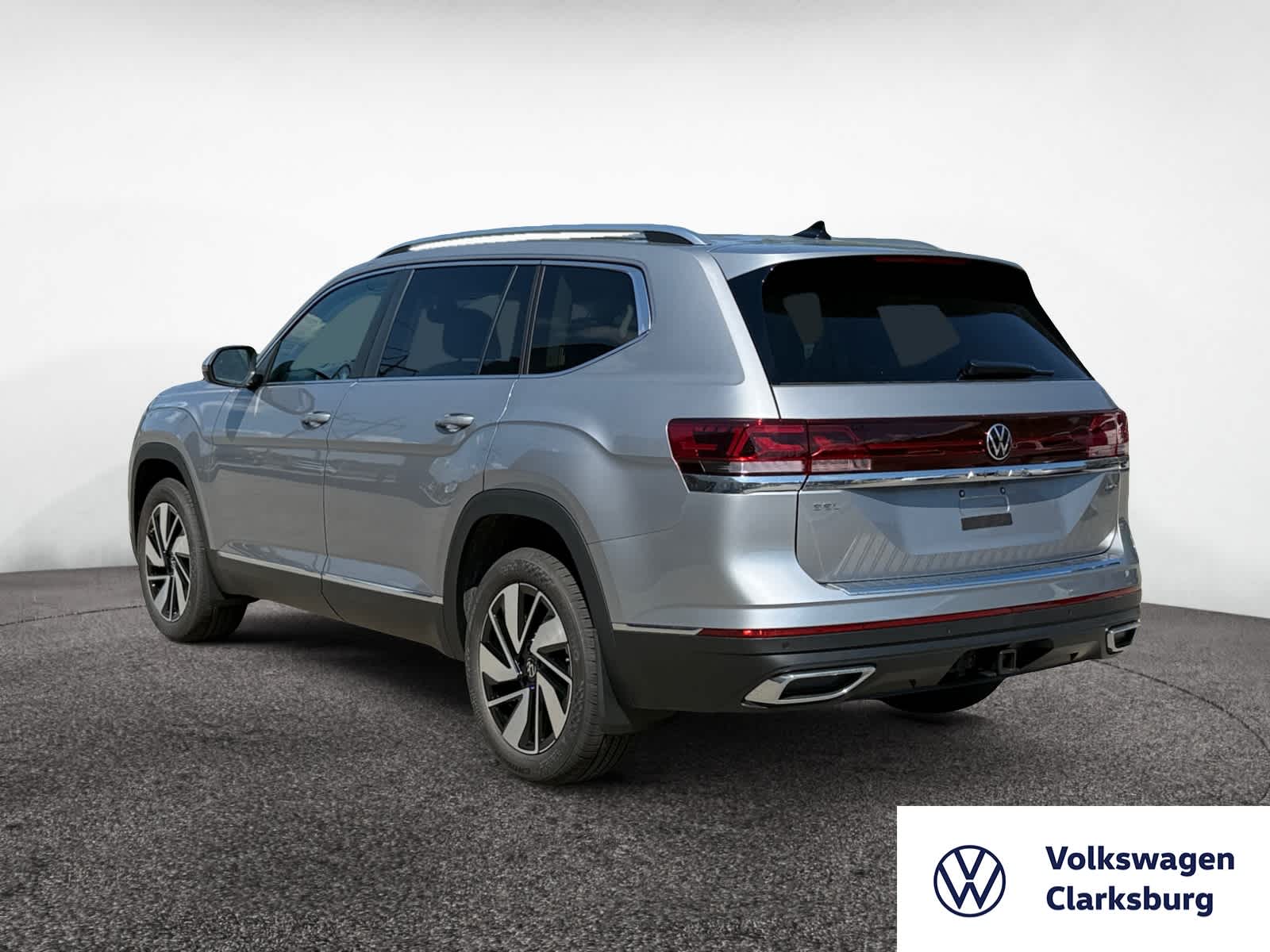 2026 Volkswagen Atlas SEL photo 2
