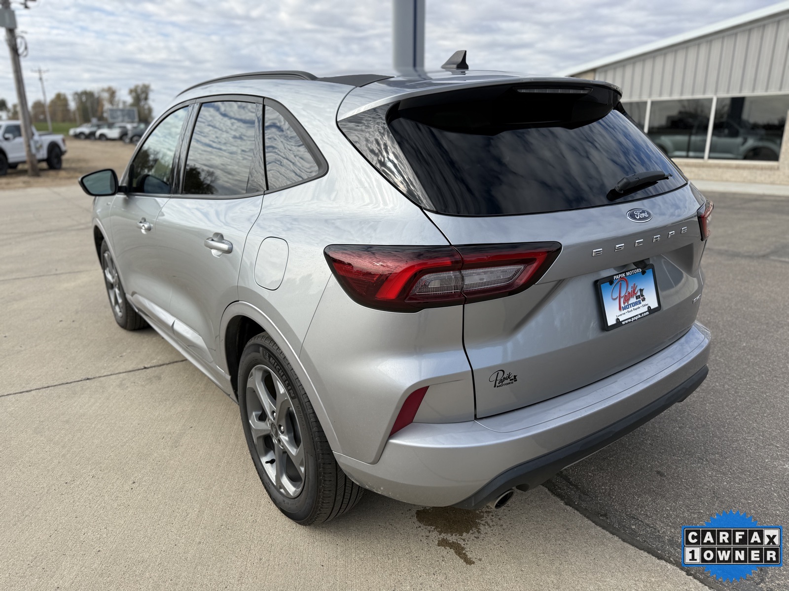 2024 Ford Escape ST-Line photo 4