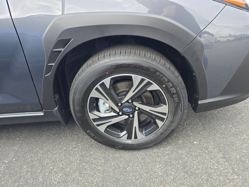 2025 Subaru Crosstrek Premium photo 3