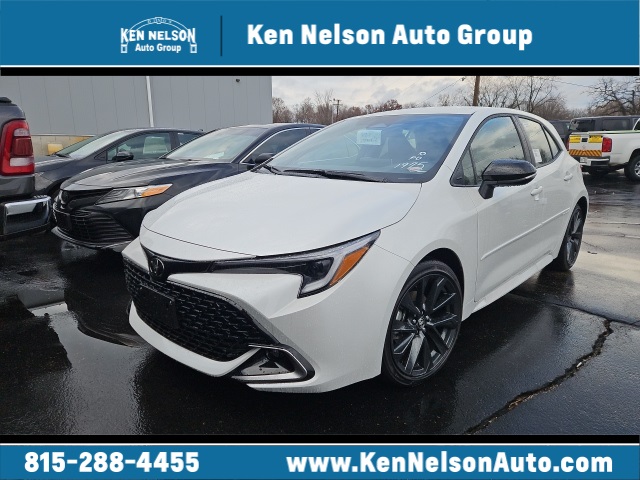 2026 Toyota Corolla Hatchback XSE's photo