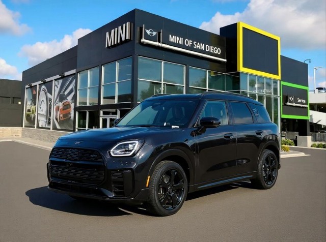 2026 MINI Countryman S's photo