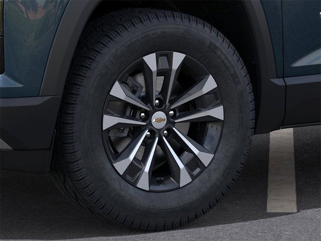 2026 Chevrolet Equinox LT photo 9