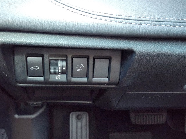2021 Subaru Outback Touring photo 20