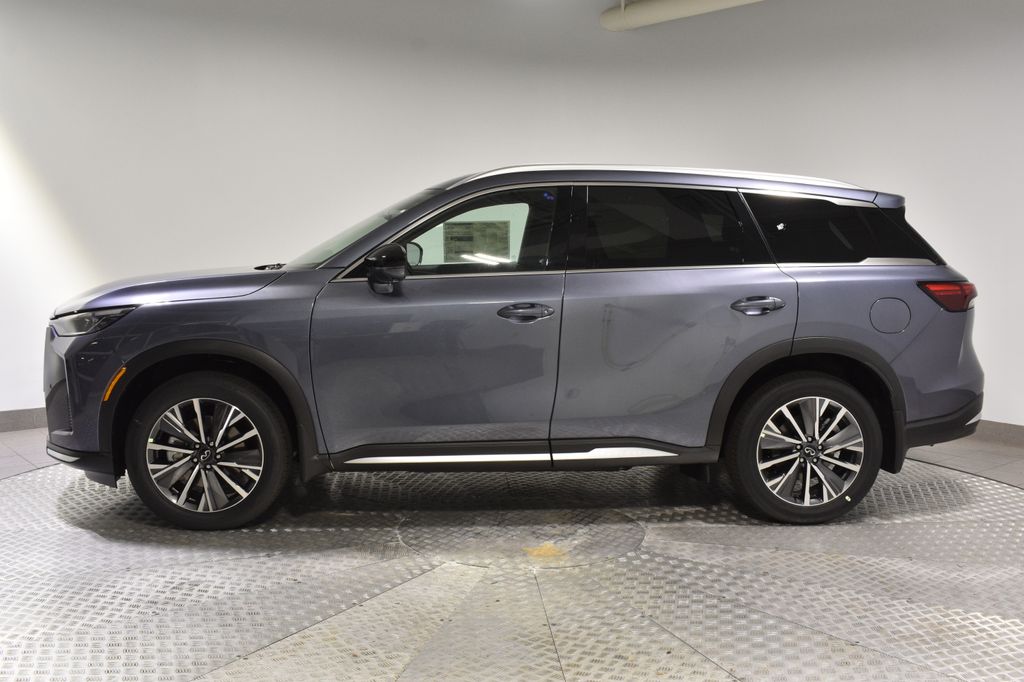 2026 Infiniti QX60 Luxe photo 2