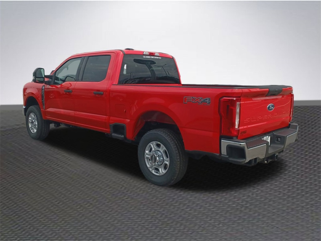2026 Ford F-250 XLT photo 4