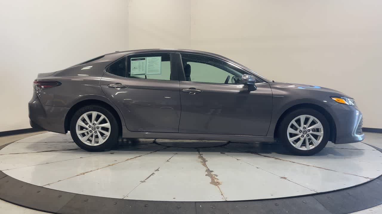 2023 Toyota Camry LE photo 4
