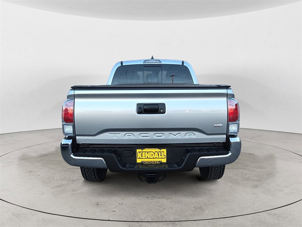 2023 Toyota Tacoma TRD Off-Road photo 4