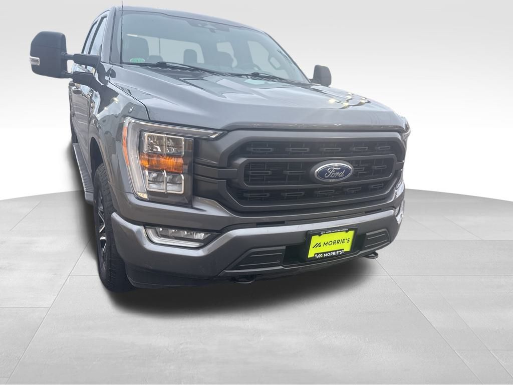 2023 Ford F-150 XLT photo 2