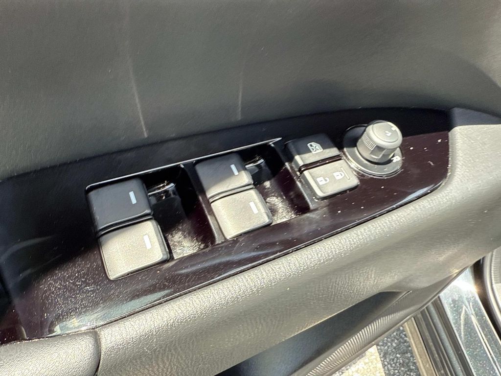 2024 Mazda CX-5 Preferred photo 18