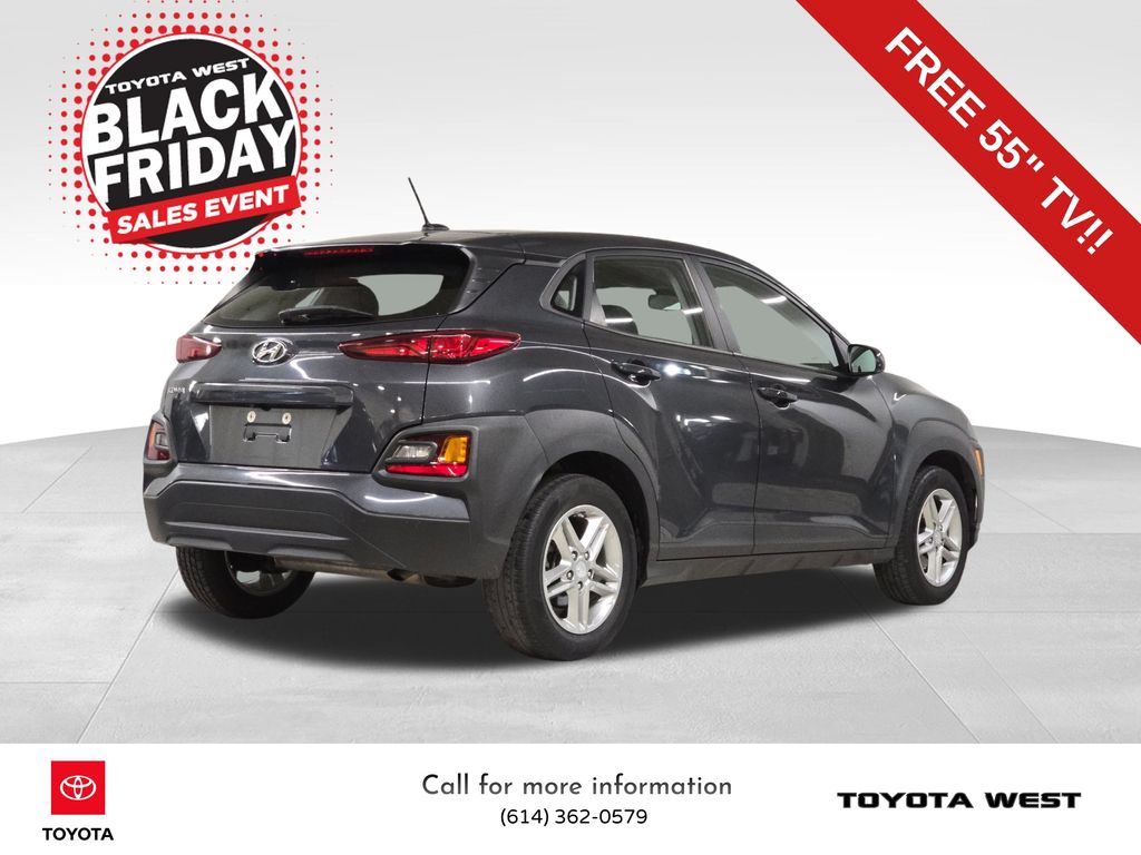 2020 Hyundai Kona SE photo 2