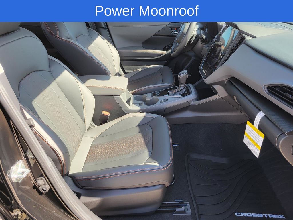 2025 Subaru Crosstrek Limited photo 4