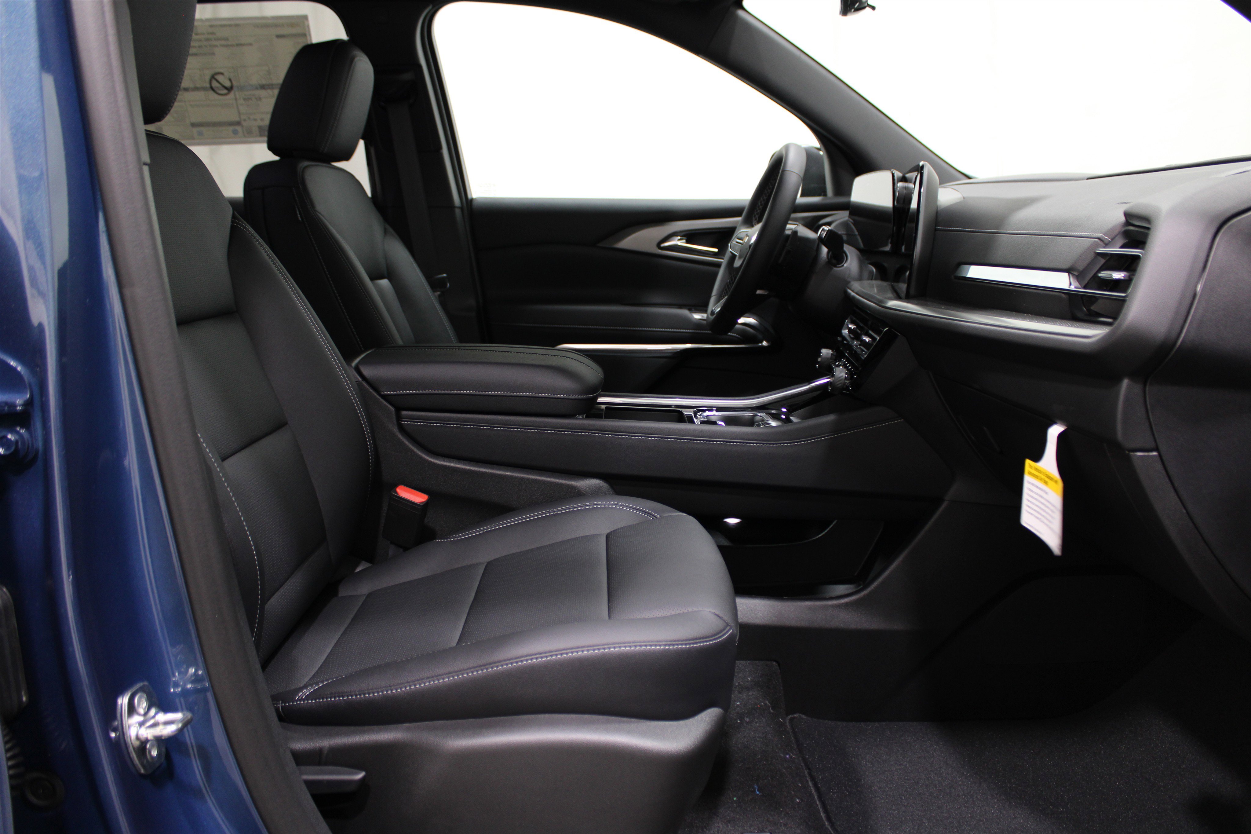 2026 Chevrolet Traverse photo 16