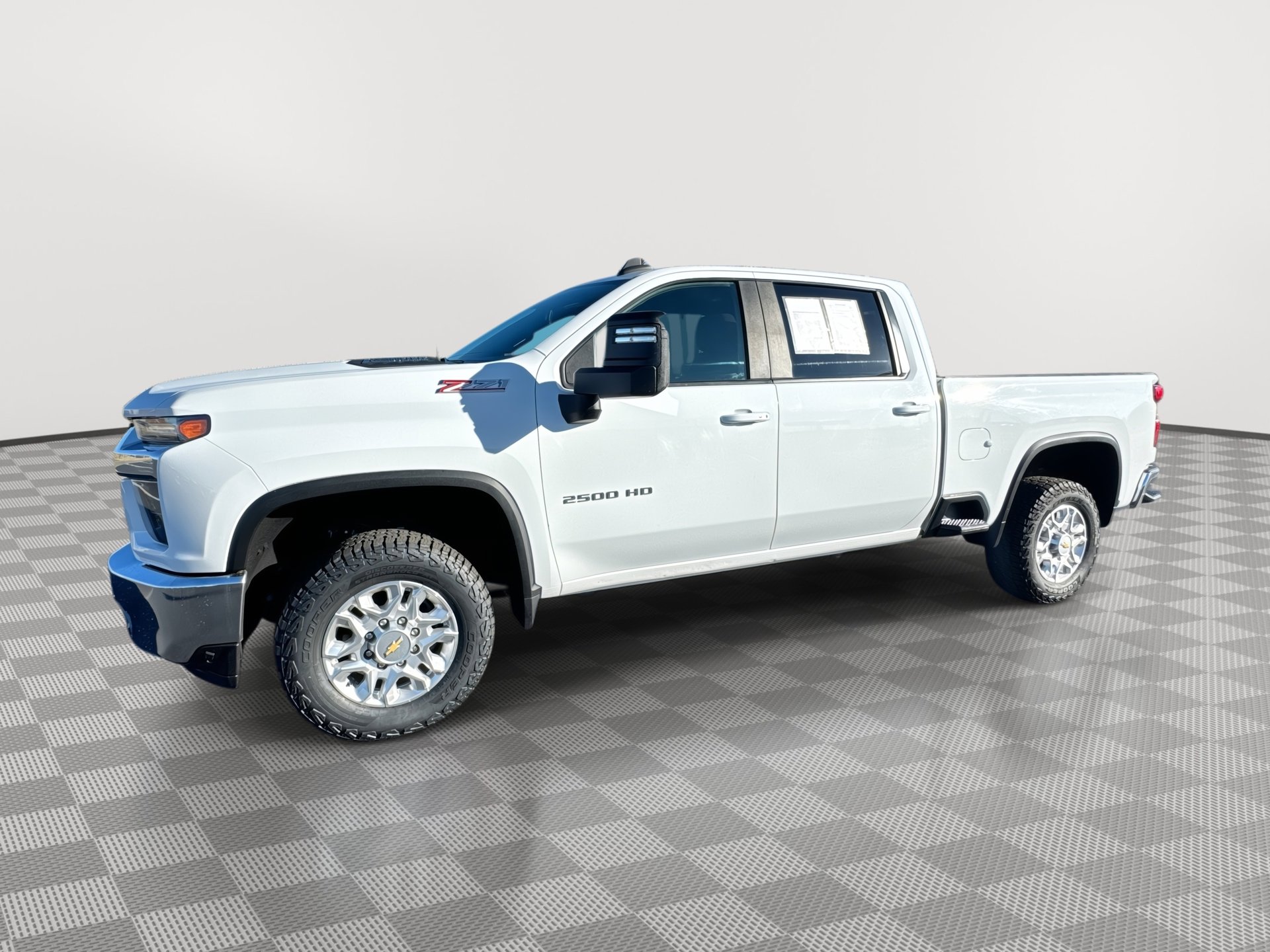 2023 Chevrolet Silverado 2500HD LT's photo
