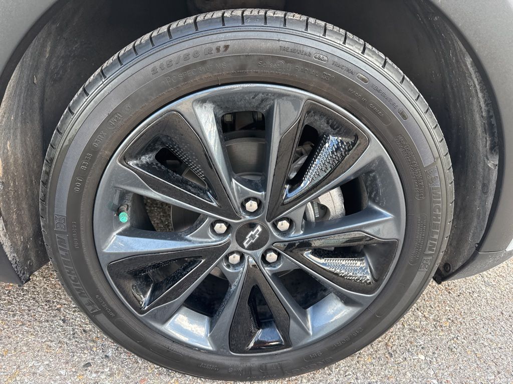 2022 Chevrolet Bolt EUV Premier photo 6