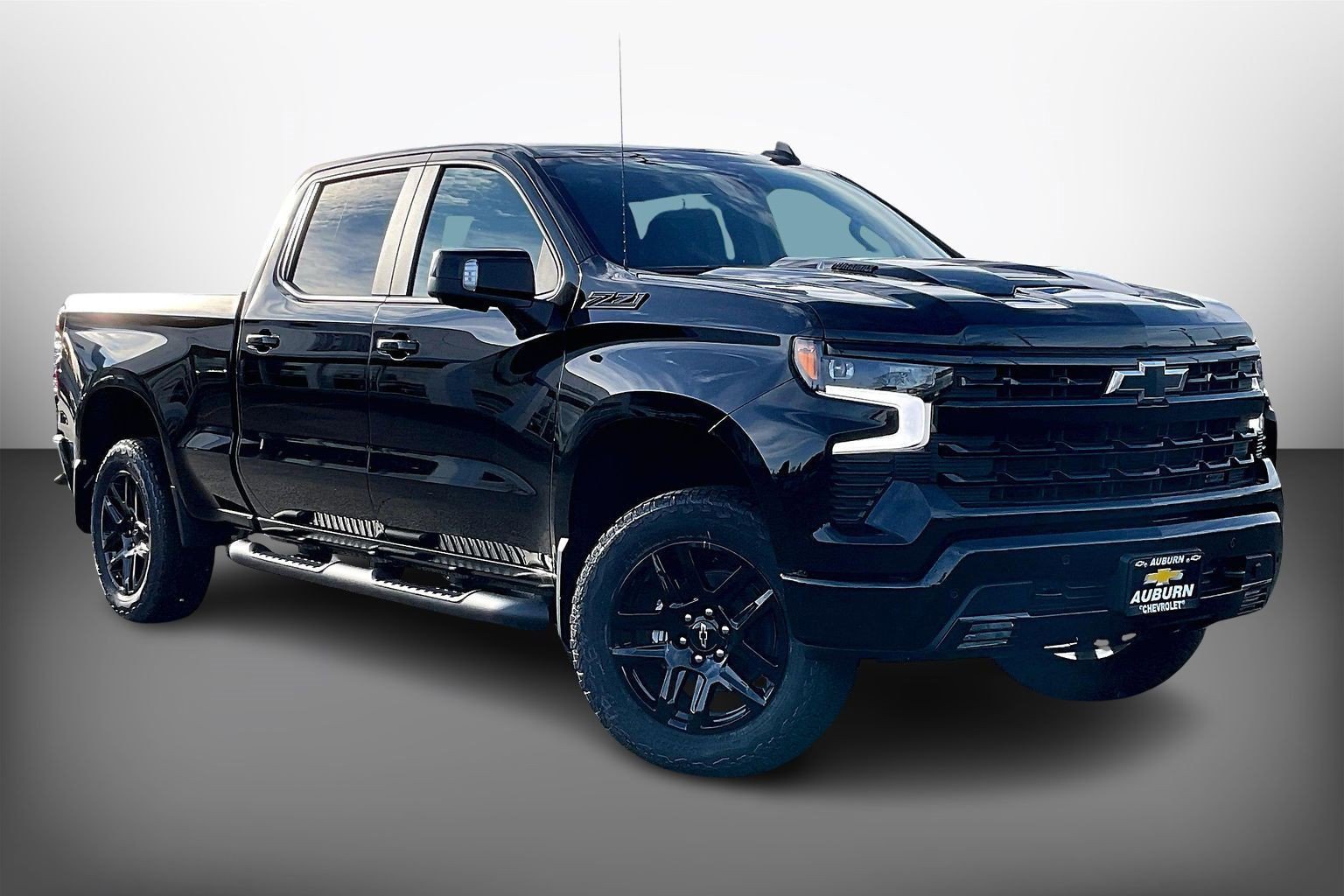 2026 Chevrolet Silverado LT's photo