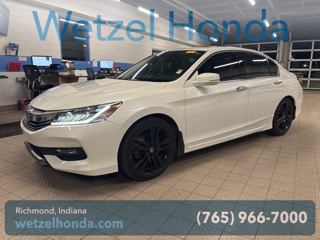 2016 Honda Accord Touring's photo