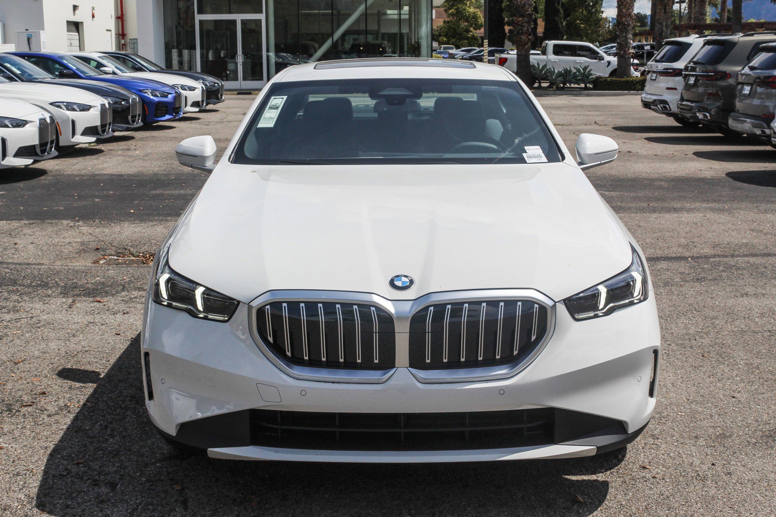 2025 Bmw 530i photo 2