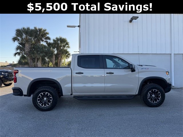 2026 Chevrolet Silverado 1500 ZR2 photo 2