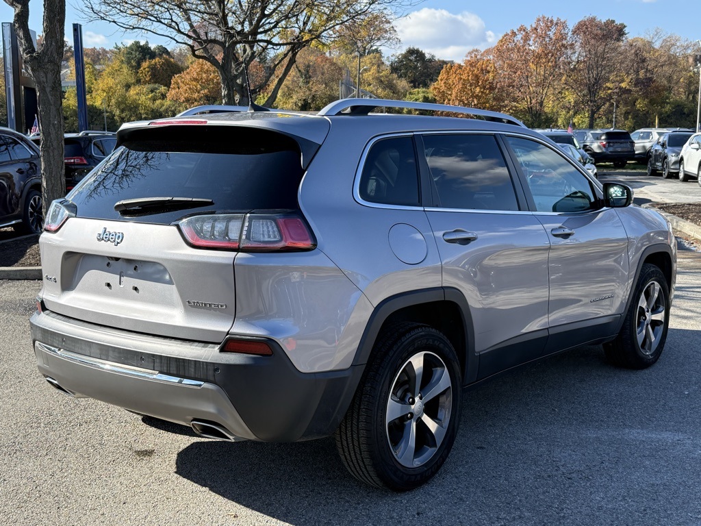 2019 Jeep Cherokee Limited photo 3