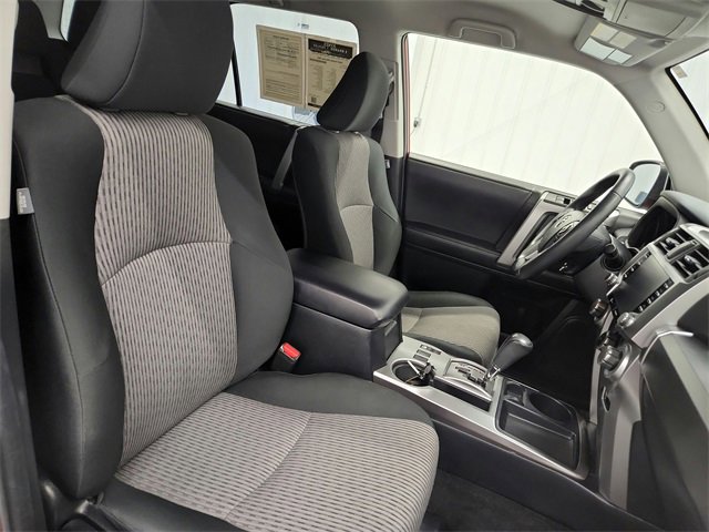 2024 Toyota 4Runner SR5 photo 29