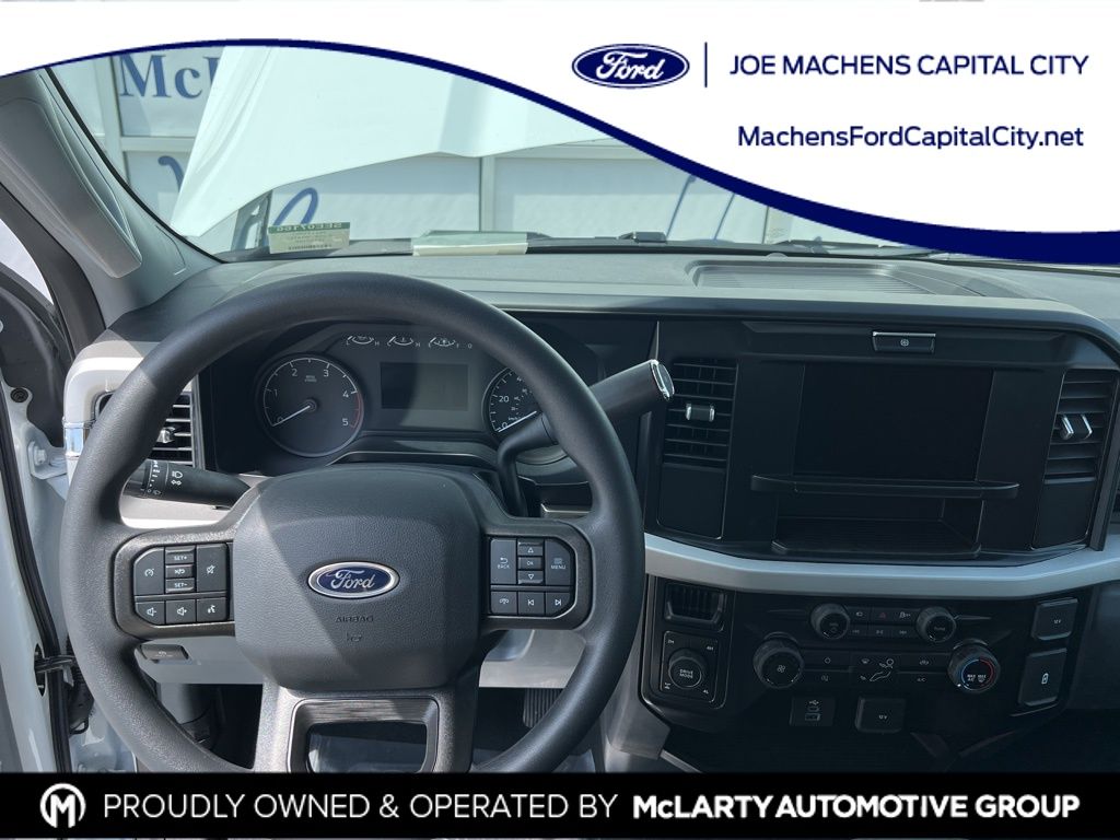 2025 Ford F-250 XL photo 19