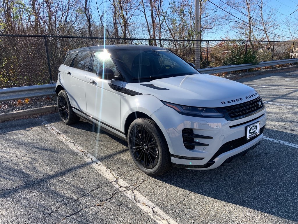 2025 Land Rover Range Rover Evoque Dynamic SE photo 3