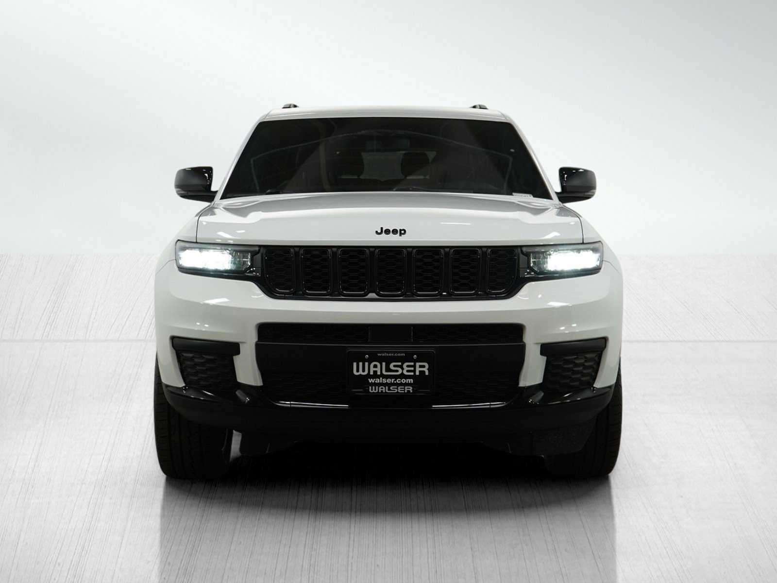 2022 Jeep Grand Cherokee Altitude photo 8