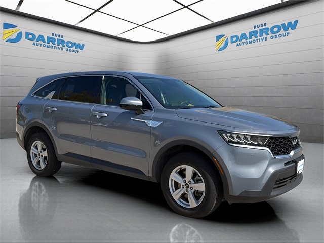 2023 Kia Sorento LX photo 7