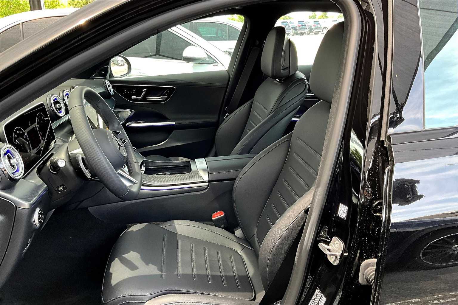 2025 Mercedes Benz C 300 photo 17