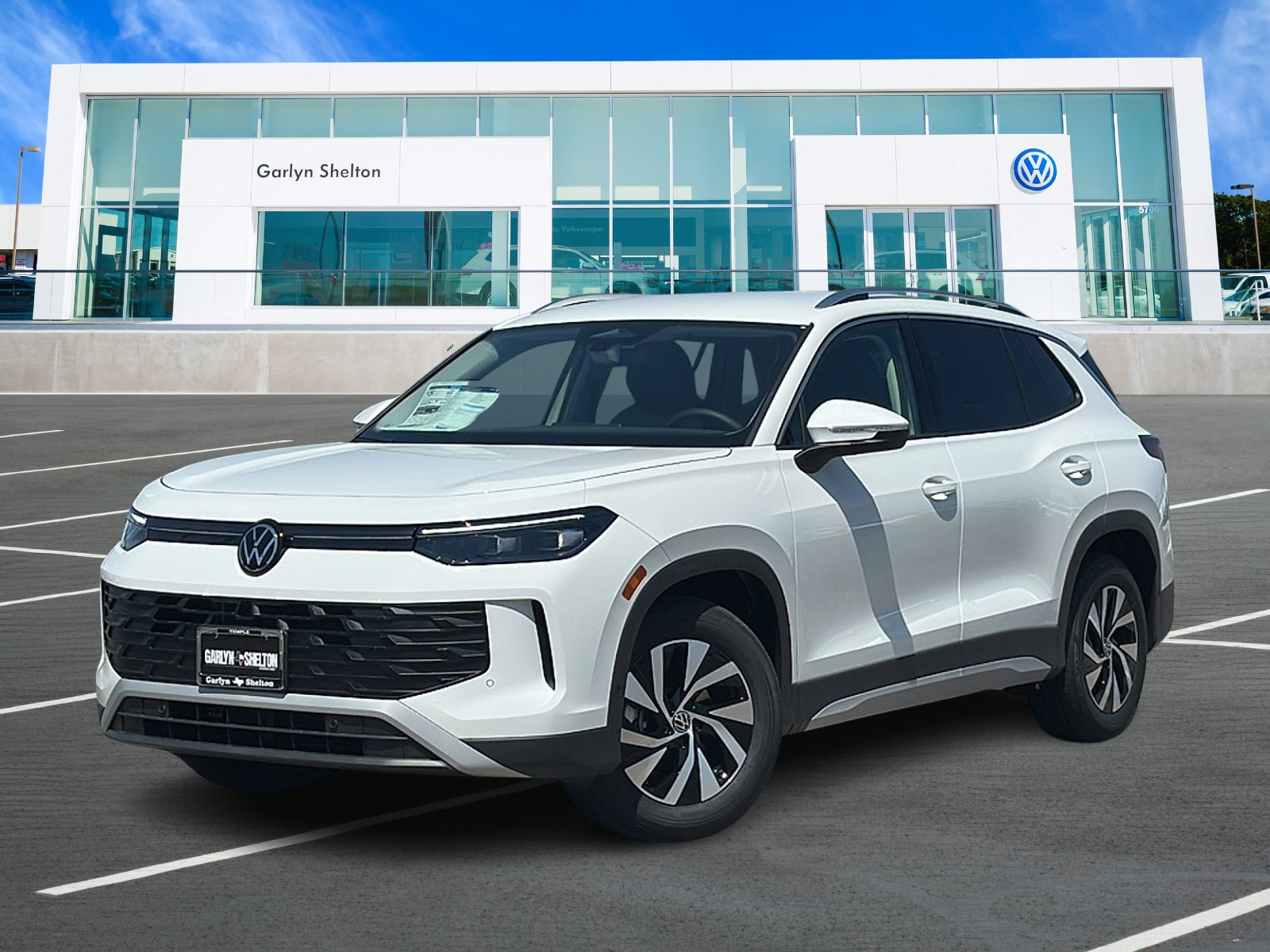 2025 Volkswagen Tiguan S's photo