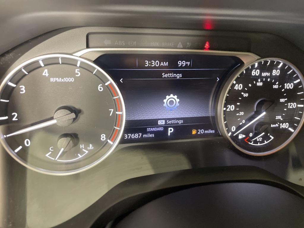 2022 Nissan Rogue SV photo 23