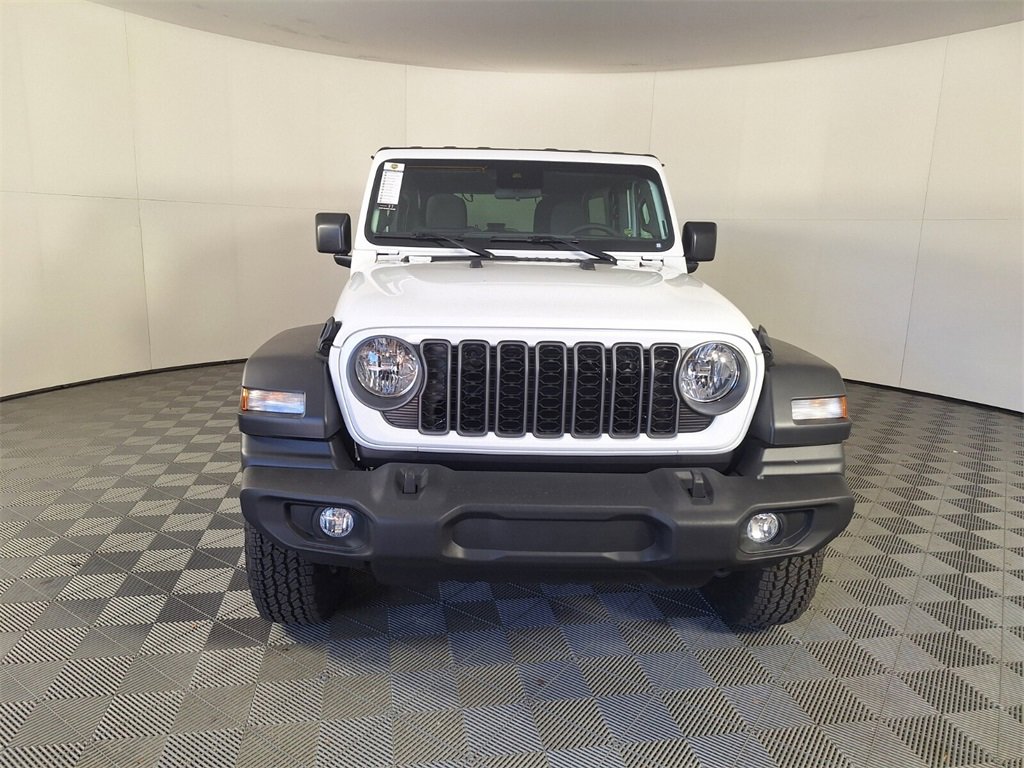 2025 Jeep Wrangler Sport S photo 3