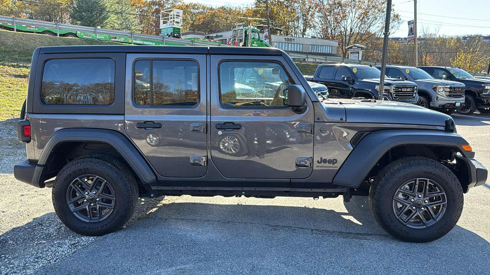2024 Jeep Wrangler Sport S photo 3