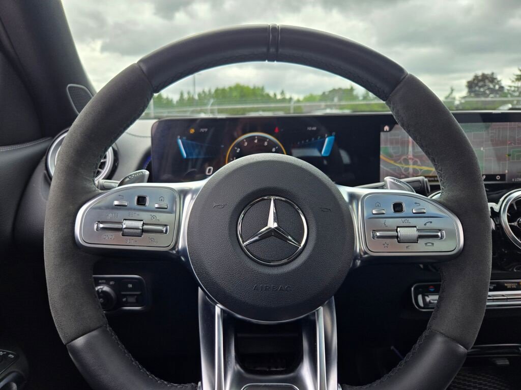 2023 Mercedes Benz GLB AMG 35 4MATIC photo 34