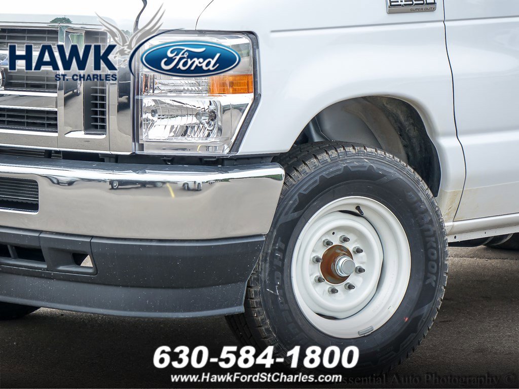 2023 FORD E-350 - Image 2