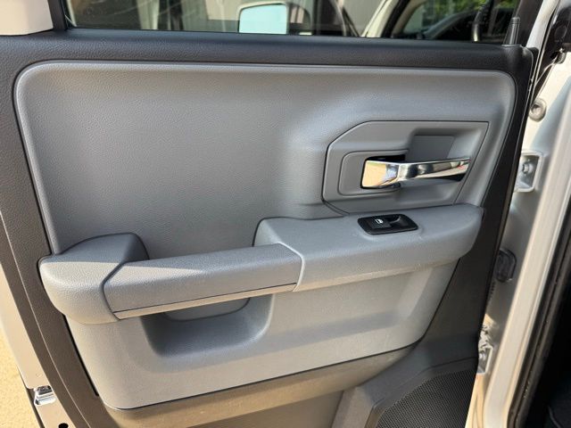 2015 Ram 1500 Big Horn photo 19